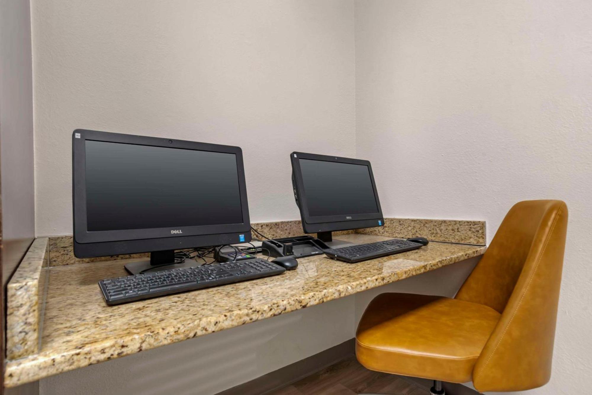 Comfort Suites Hattiesburg Exterior photo